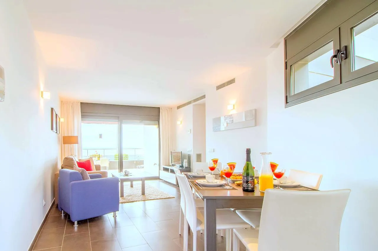 Leon Inmo Apartment Estefania - 10320 Росас Испания